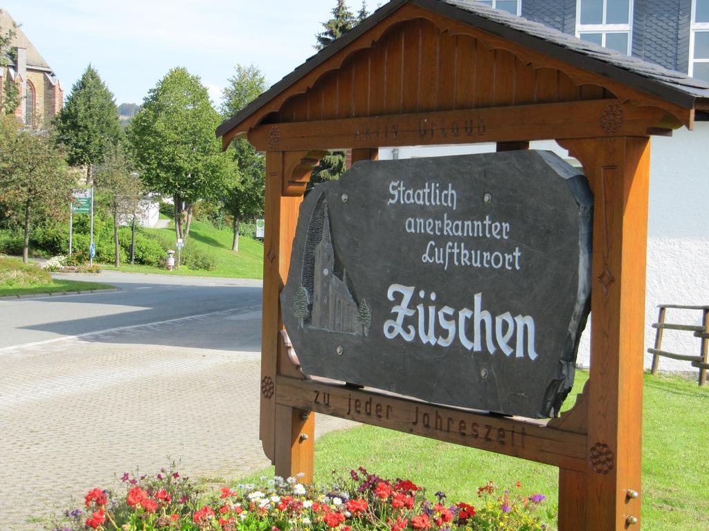 Landhaus Zur Linde Apartamento Winterberg Exterior foto