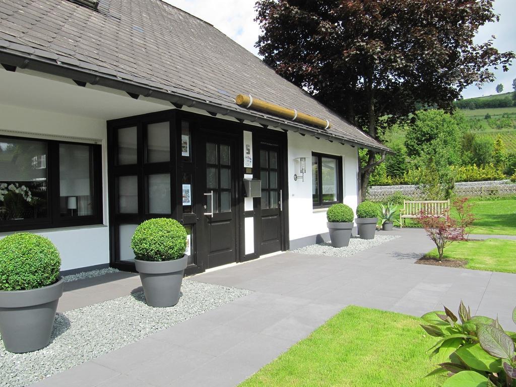 Landhaus Zur Linde Apartamento Winterberg Exterior foto